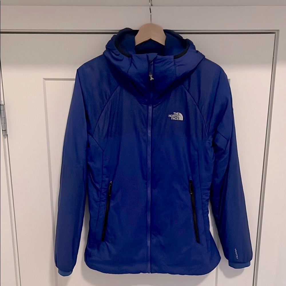 The NorthFace ventrix summit series hoddie